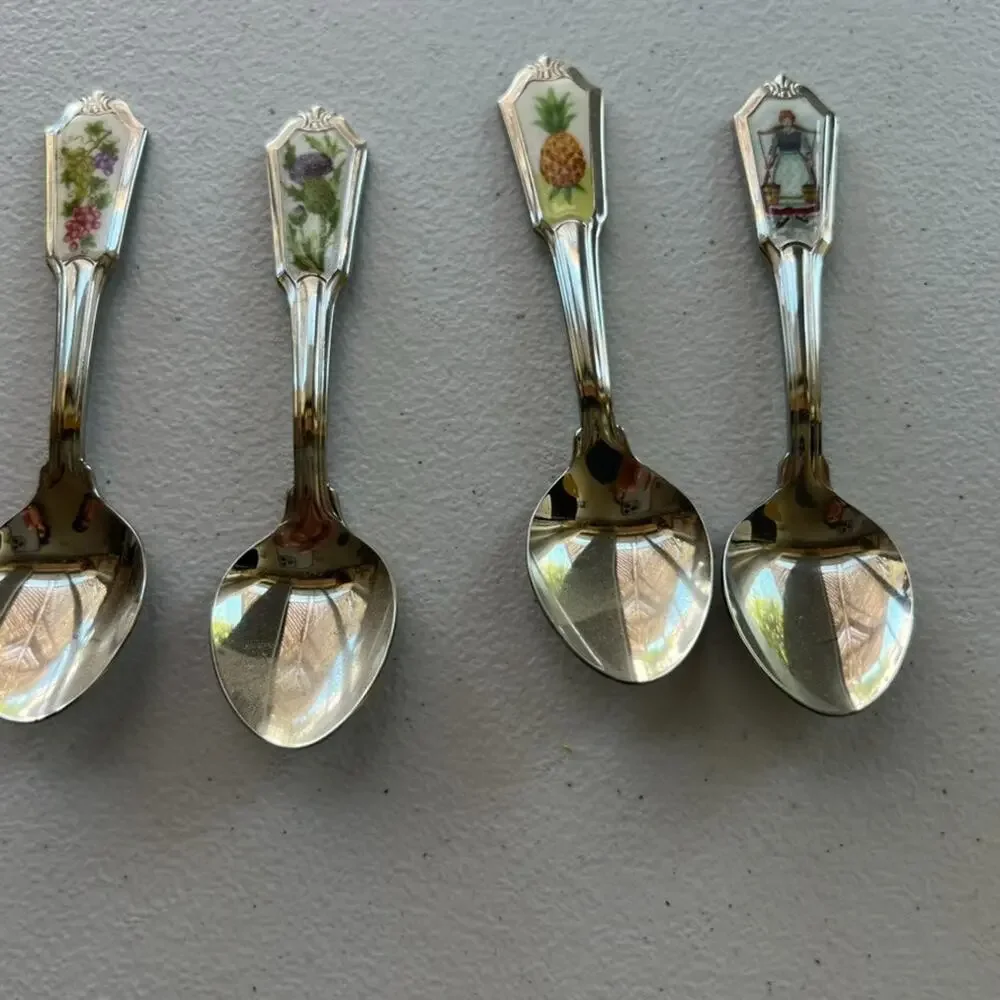 Vintage Set of 4 Avon Hospitality Spoons Collectibles Representing 4 Countries